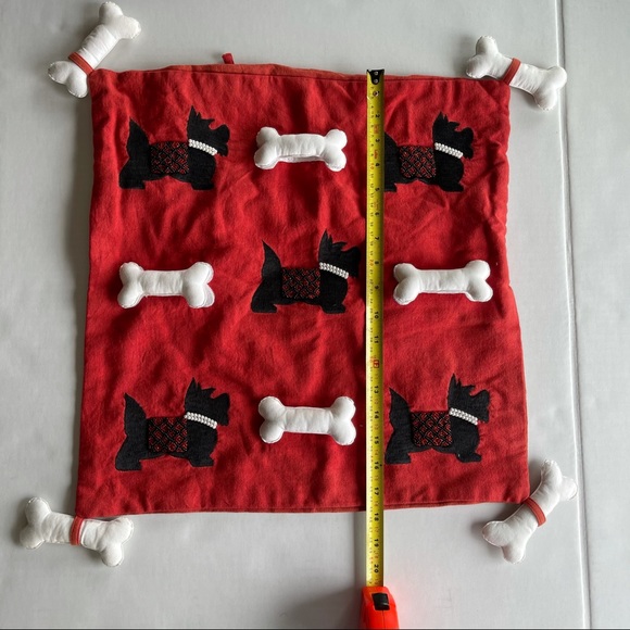 Scottie Throw Pillow Cover with nice details - Picture 6 of 13